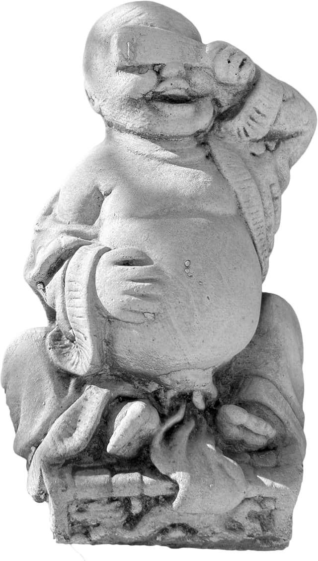 Uśmiechnięty Budda na Postumencie z Zasłoniętymi Oczami - Kamienna Figurka do Ogrodu Zen